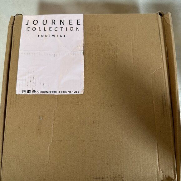 Journee Collection Baylor Women Boots Size 8.5 Ankle Block Heel Gray Lace Up NWB - Picture 10 of 11